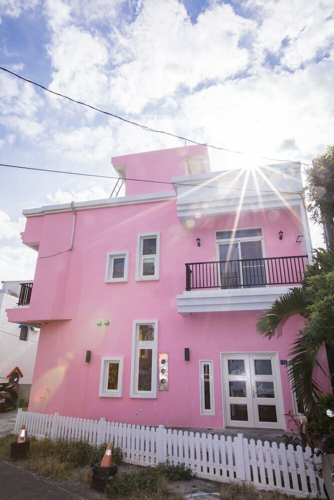 Hotel Happysummer Lovesummer