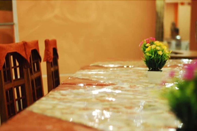 Farmis Garden Hotel & Restaurant