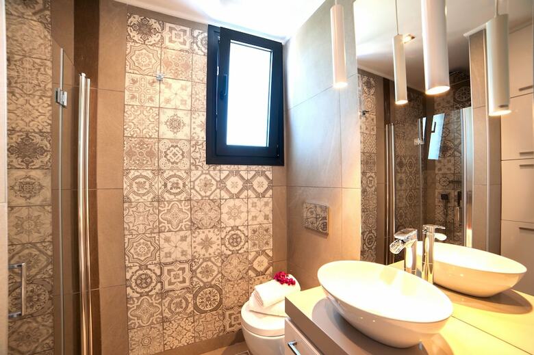 Perla Villas With Heated Pool