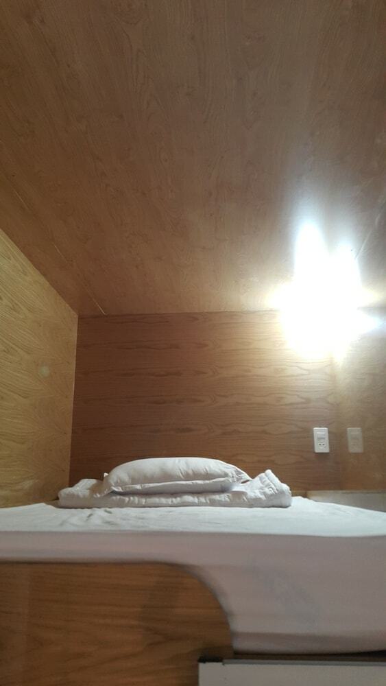 Hostal Tomorrow Hostel