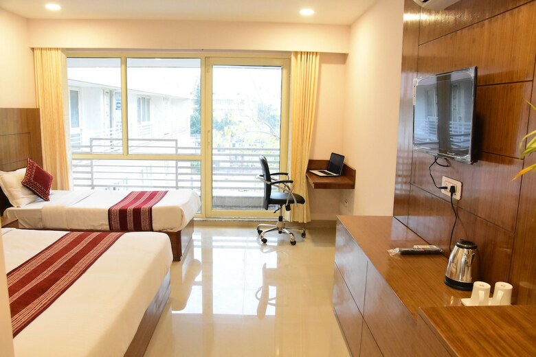 Hotel Rama Trident