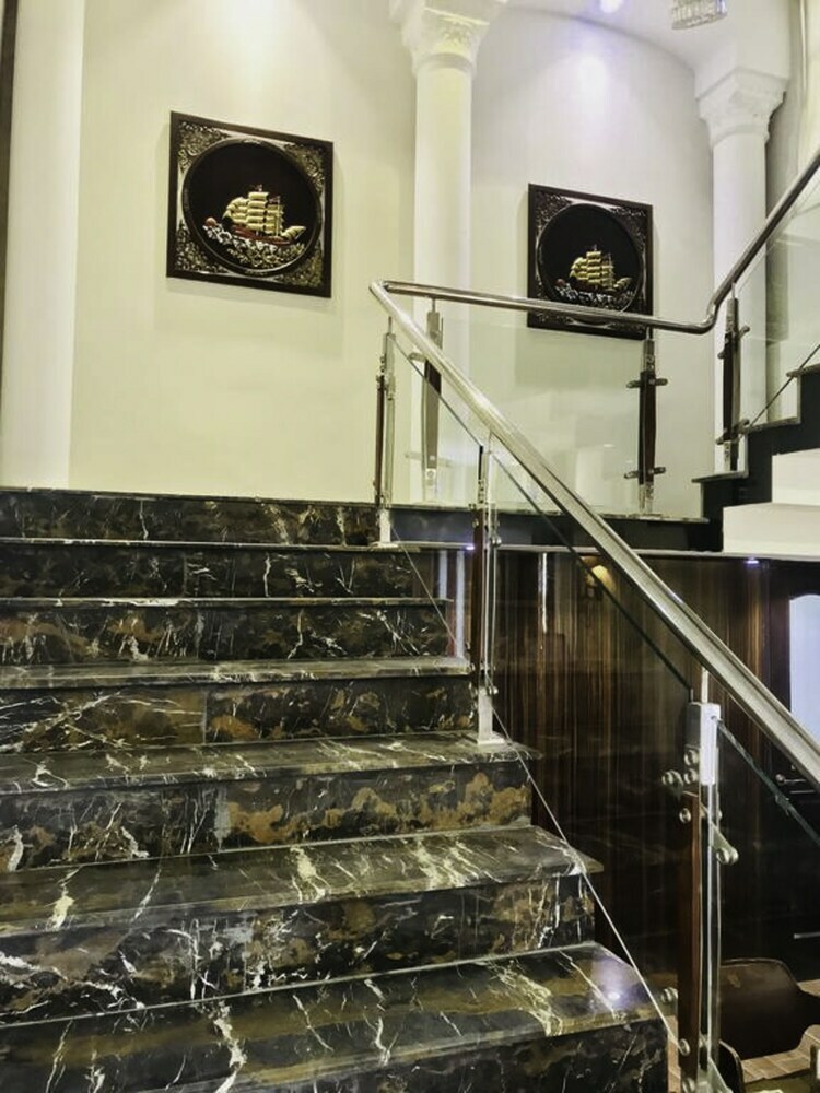 Hotel De Shalimar