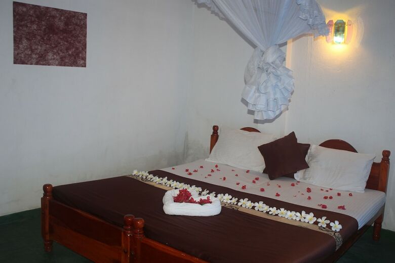 Bed & Breakfast Eco Beach Hotel & Ayurveda Spa