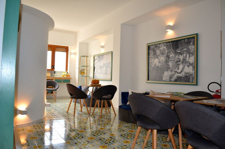 Hotel Luiselle Charming Accommodation Sorrento