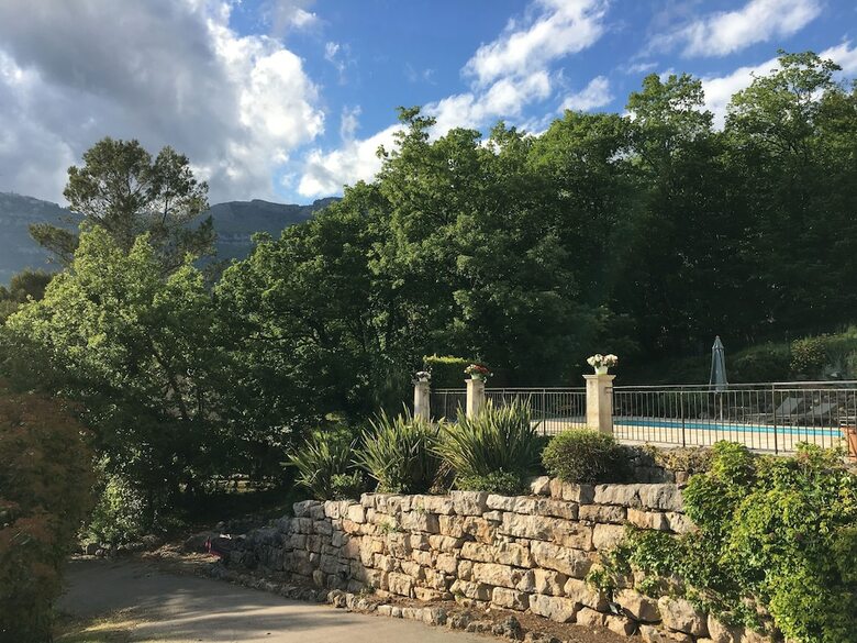 Hotel Beauvallon Du Loup