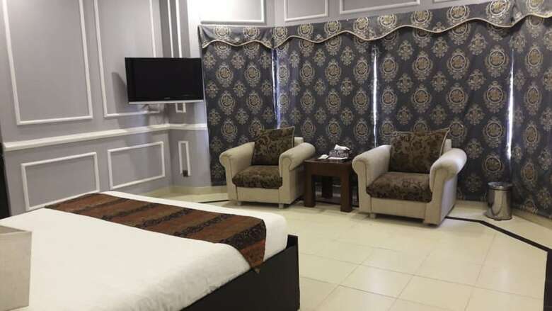 Hotel Riviera Guest House