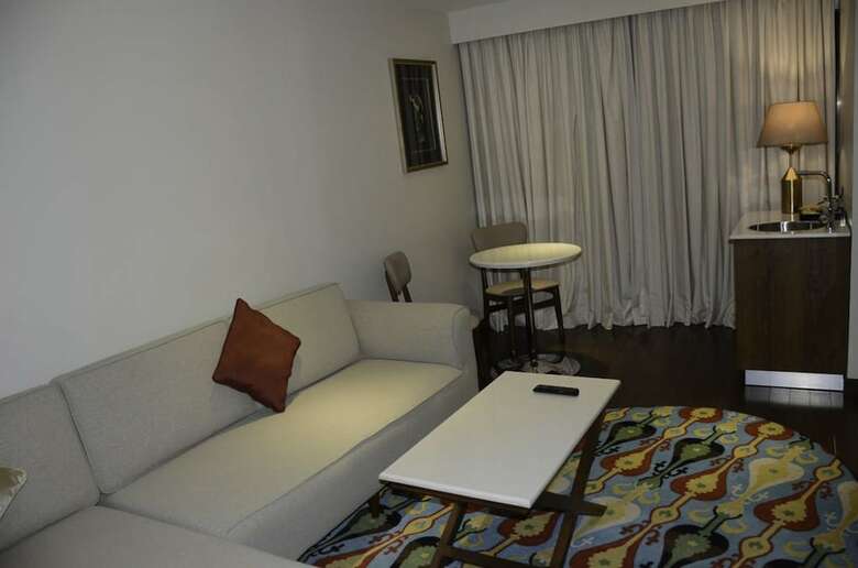 Grand Palm Hotel