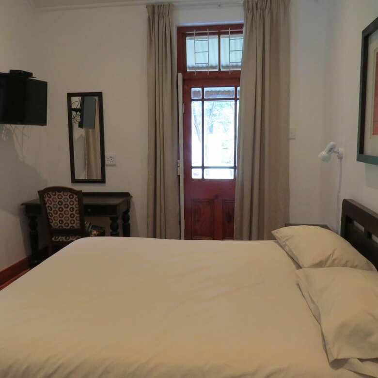 Hotel Waverley Guest House