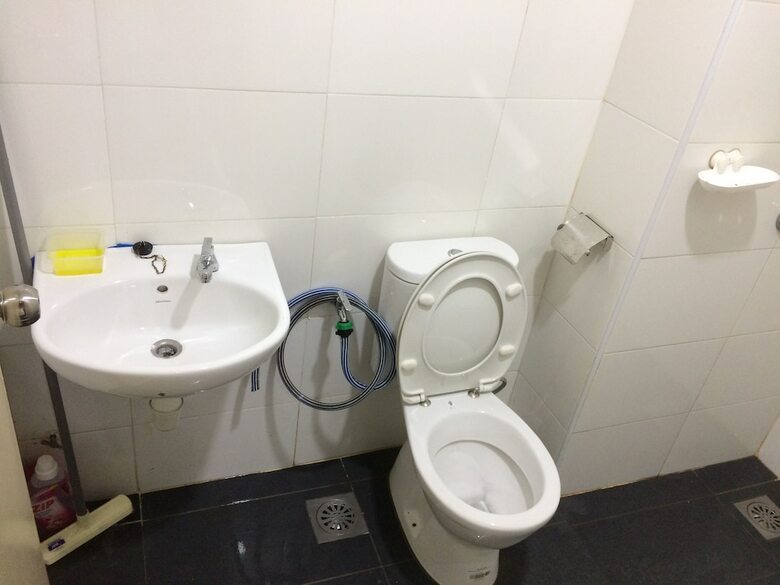 Hotel Lawang Suite Basic Roomstay