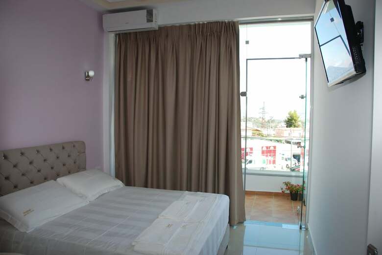 The City Gate Hotel