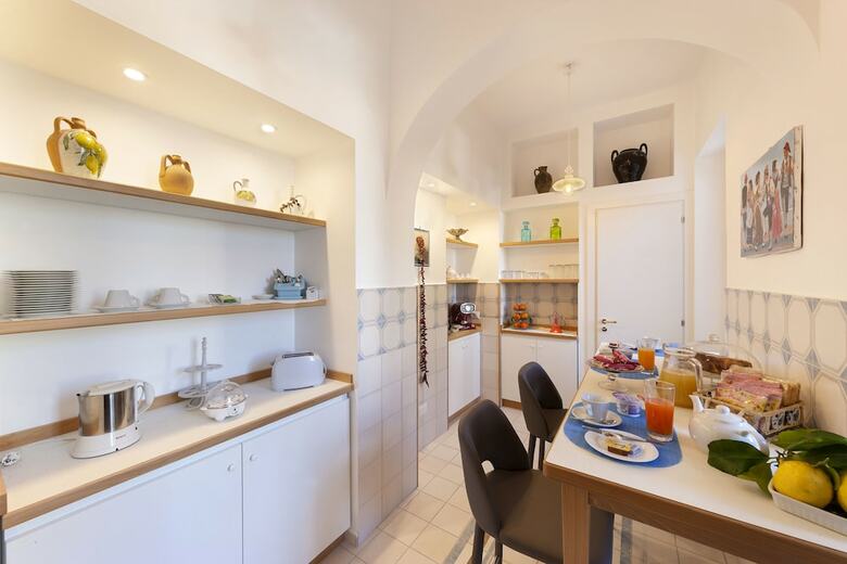 Rosa Magra Guest House