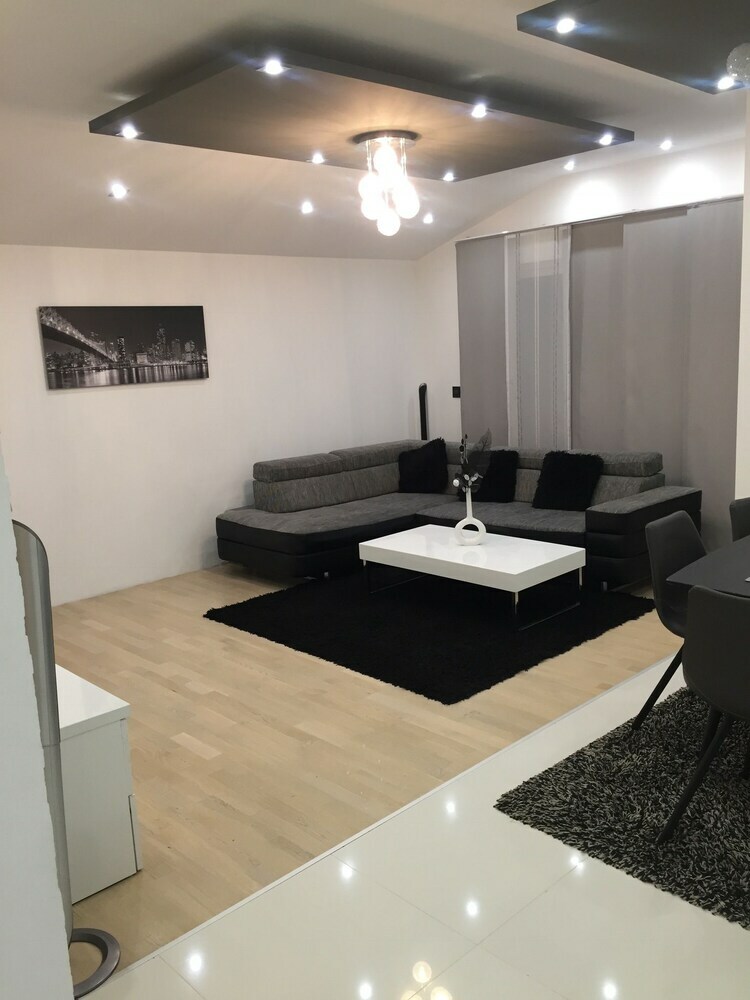 Apartments Neli