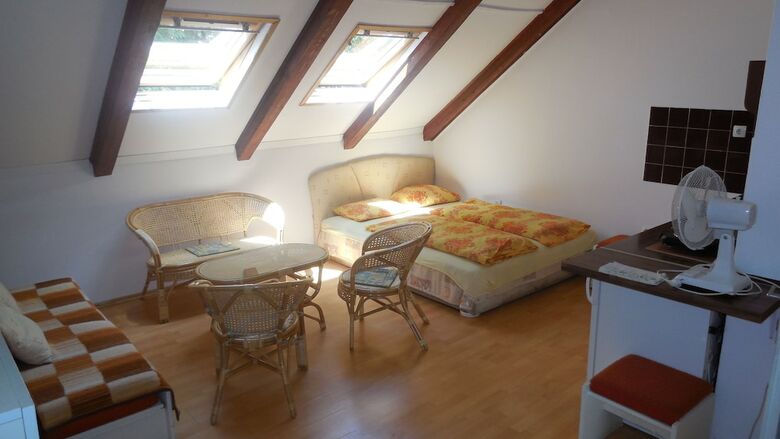 Vad�sztanya Apartmanok