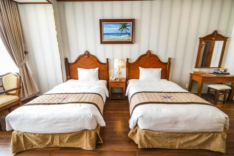 Huong Viet Hotel