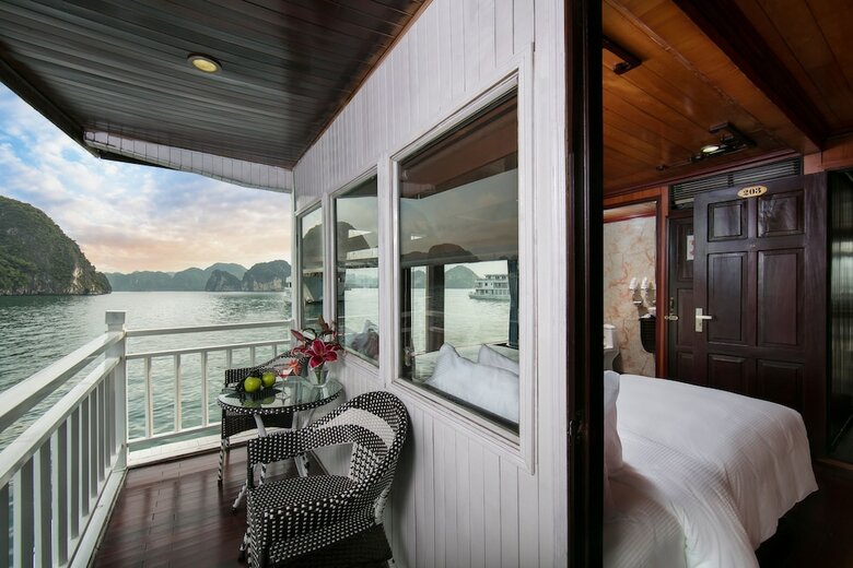 Flamingo Luxury Cruises
