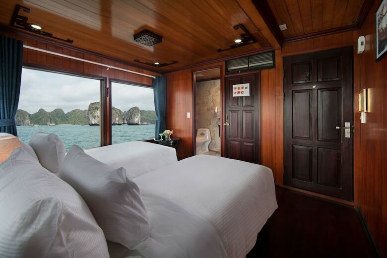 Flamingo Luxury Cruises