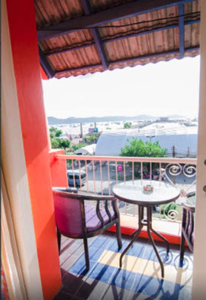 Hotel Anda Orange Pier Guesthouse