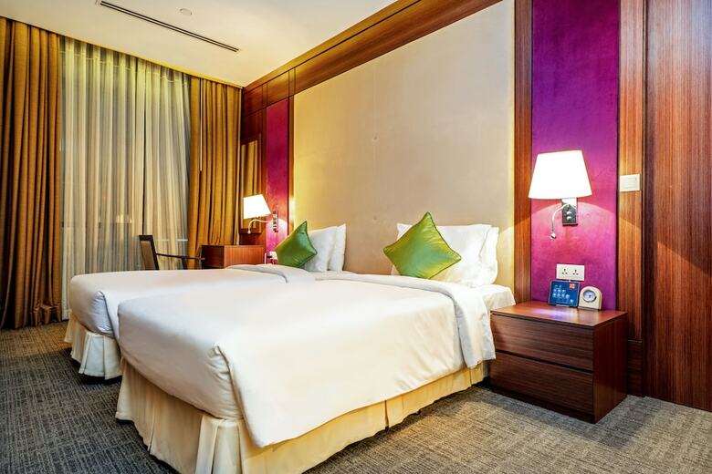 Becamex Hotel New City