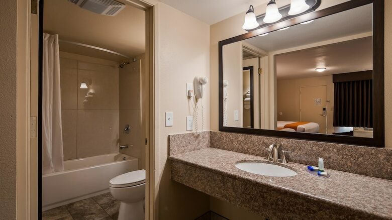 Motel Best Western Roseville Inn