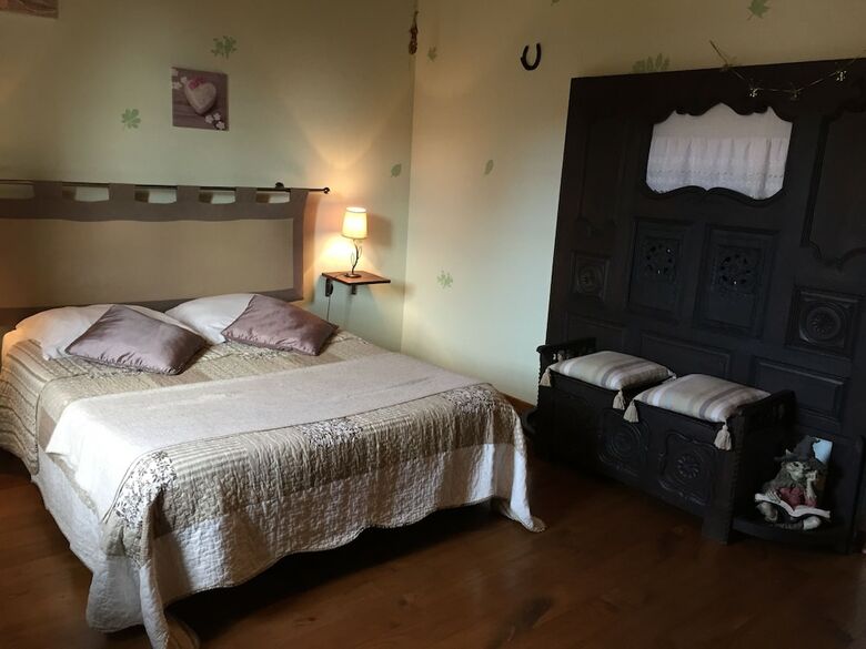 Hotel Au Clos Du Lit - Chambres D'h�tes