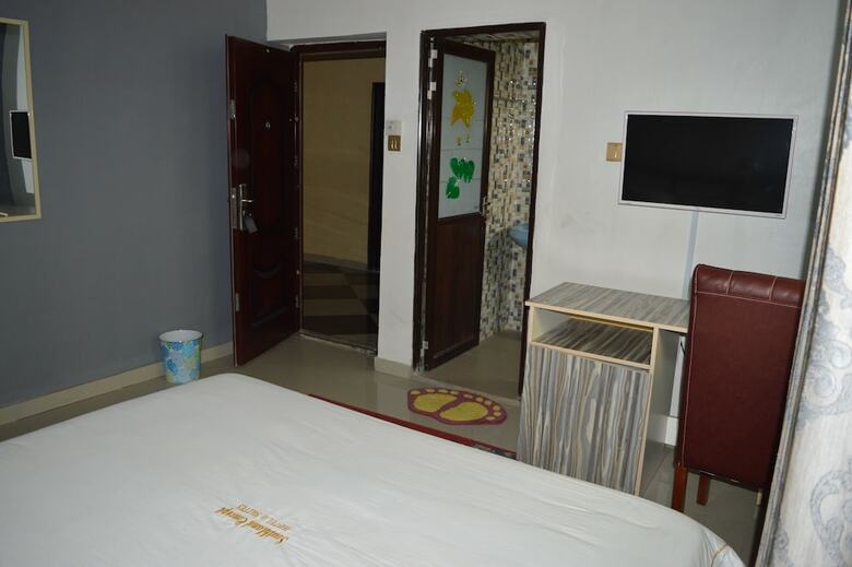 Southland Concept Hotel And Suites
