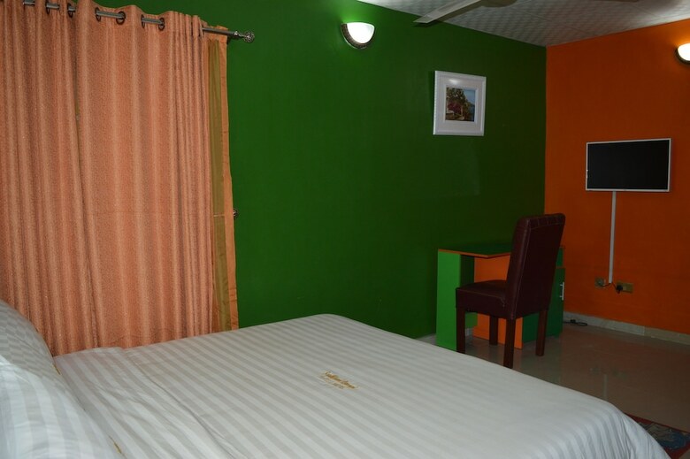 Southland Concept Hotel And Suites