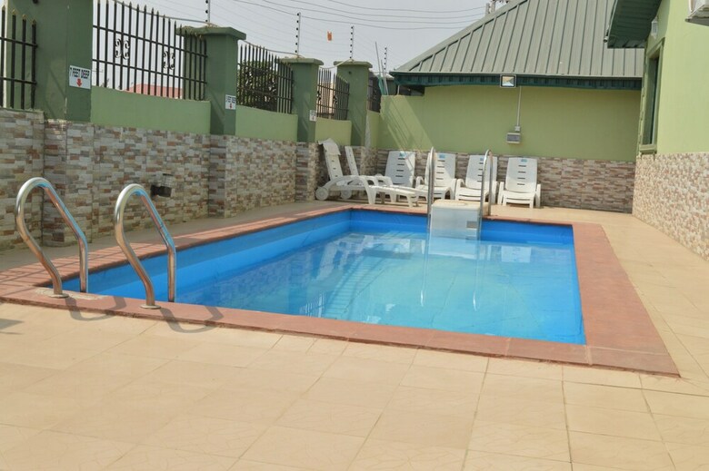 Southland Concept Hotel And Suites
