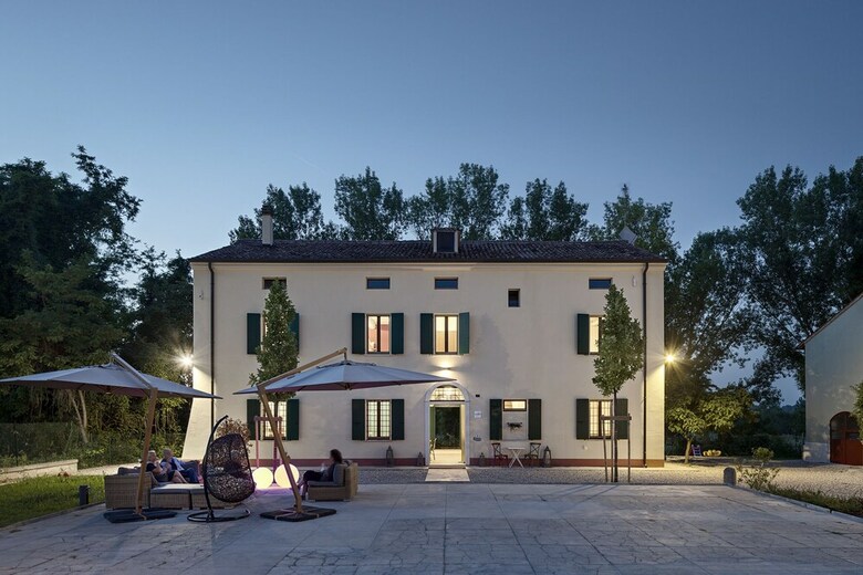 Hostal Ostello La Goliarda