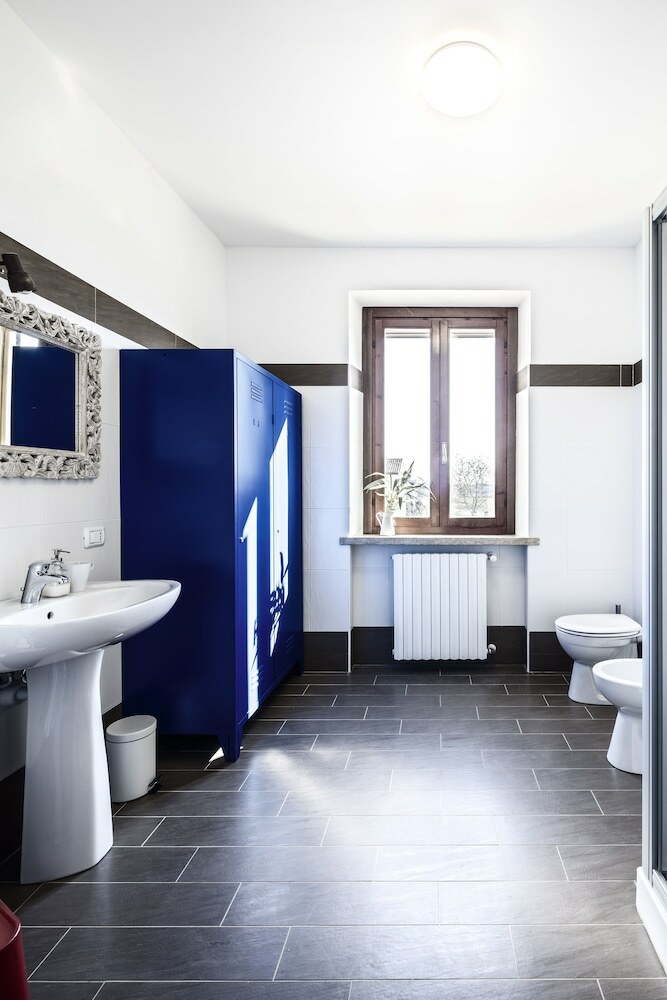 Hostal Ostello La Goliarda