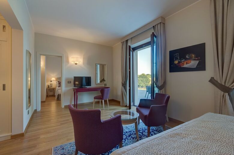 Hotel Borgo La Chiaracia Resort & Spa