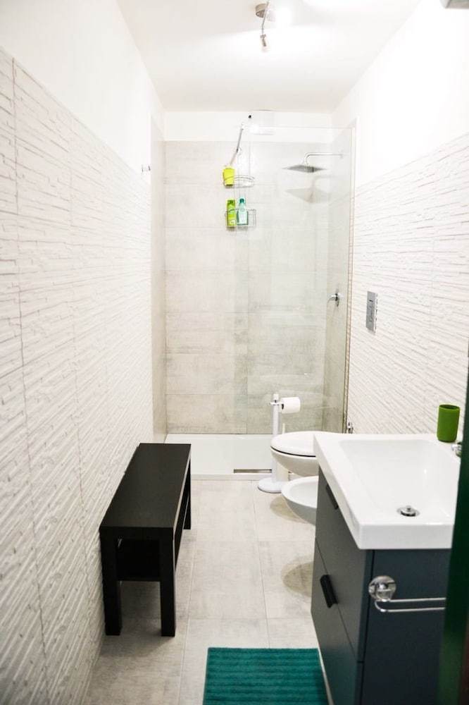 Hotel Ficurinia Guest House