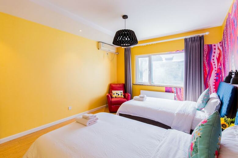 Carnival Villa With 5 Brs