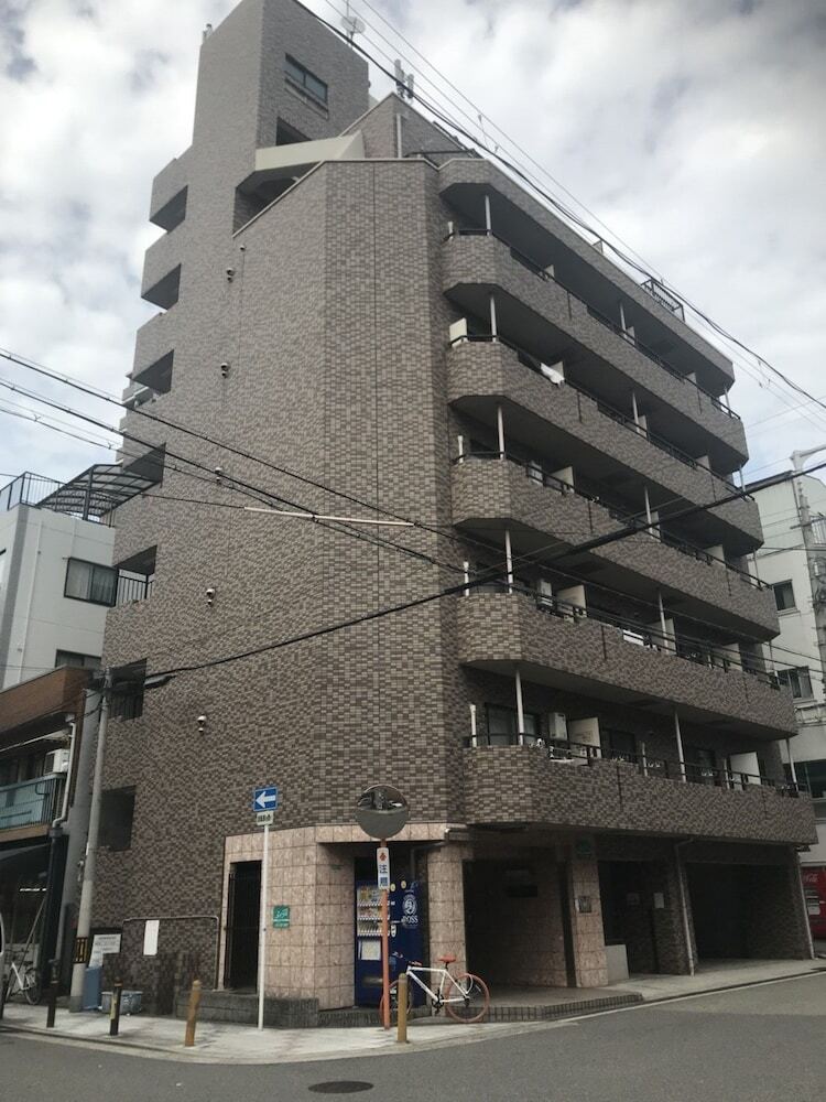 Shin Nippombashi Apartment