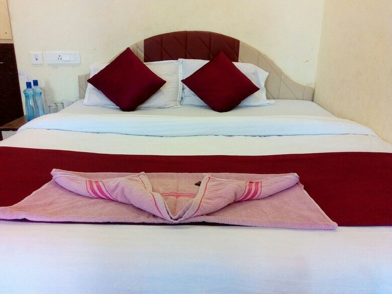 Hotel Goroomgo Homestay Green Puri