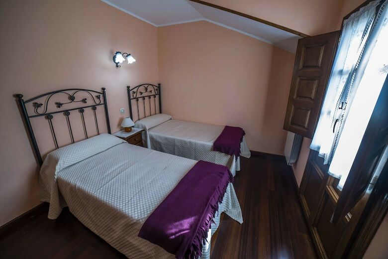 Agroturismo Las Casta�ares