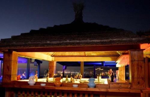 Borjs Hotel Suites & Spa