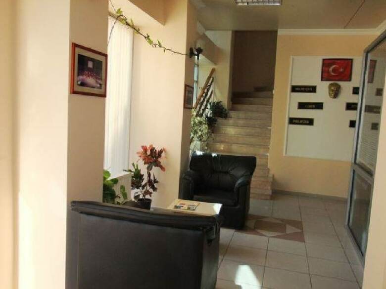 Hostal Assos Hostel