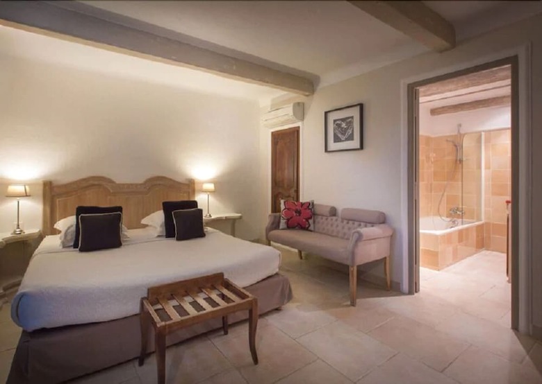 Hotel H�tel Les Messugues By Alain Llorca