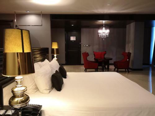 Hotel Tsix5 Quarter
