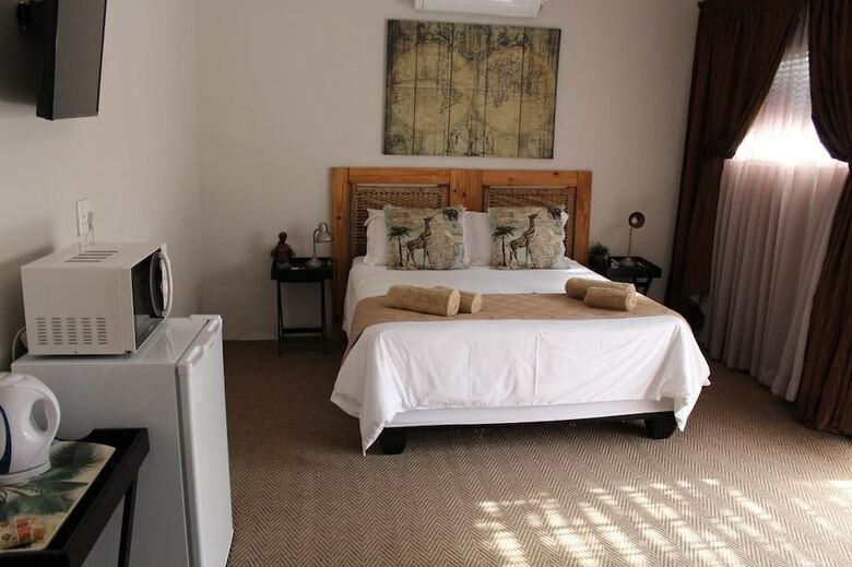 Hotel Danlee Overnight Accomodation