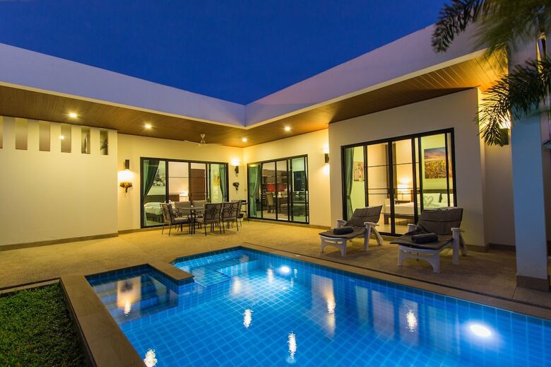 West Facing 3br Pool Villa By Intira