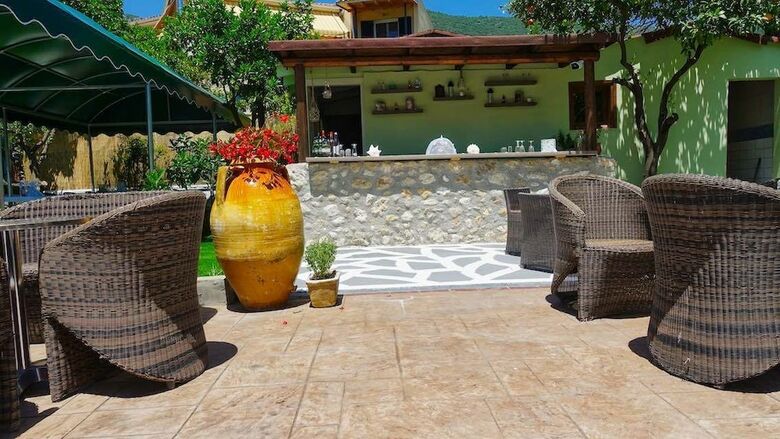 Alkion Hotel