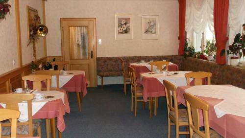 Hostal Hotel Garni Schilli