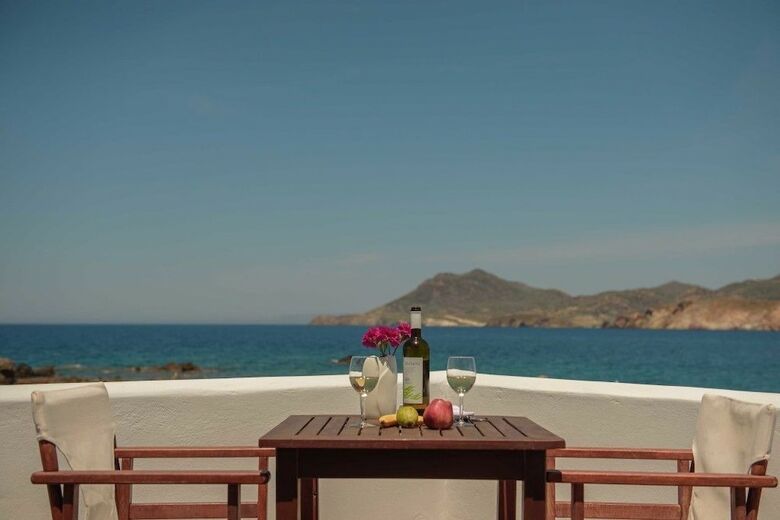 Hotel Tania Milos