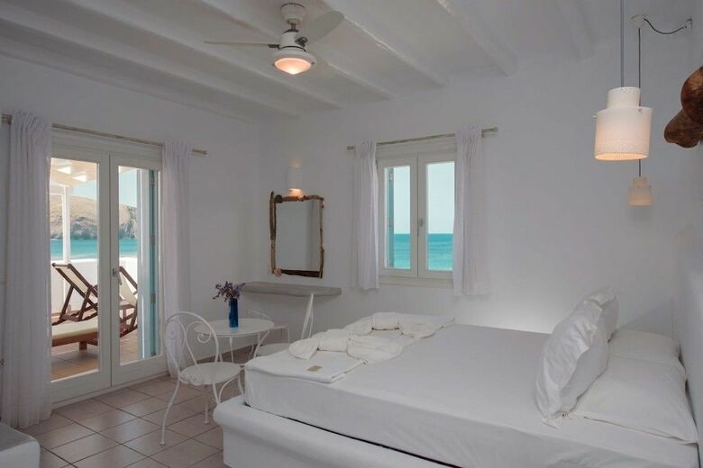 Hotel Tania Milos