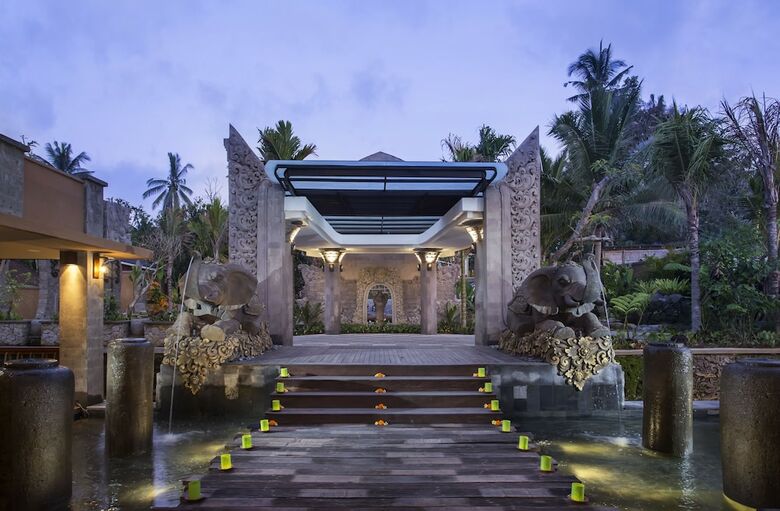 Hotel The Kayon Jungle Resort By Pramana