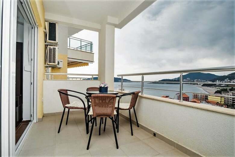 Apartamentos Ema Lux