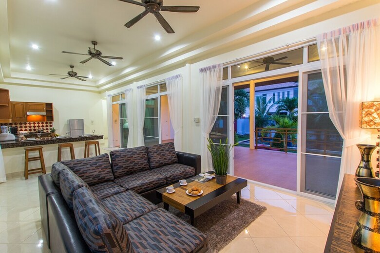 Seaview Tropical 3br Pool Villa