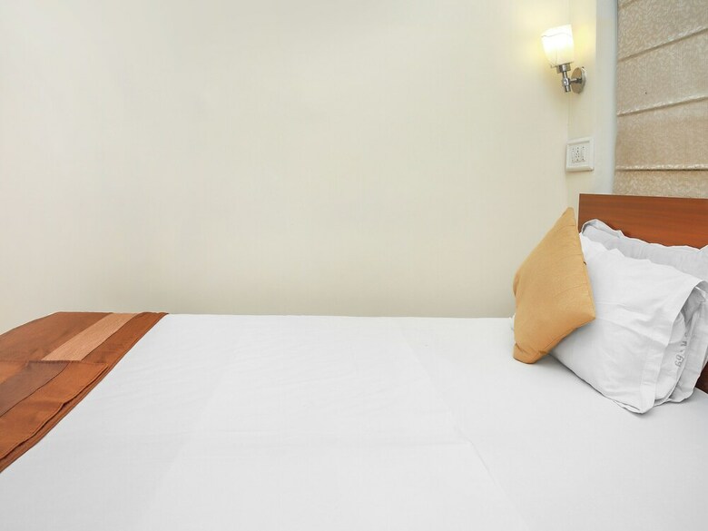 Hotel Oyo 15724 Stay Fine Daffodils
