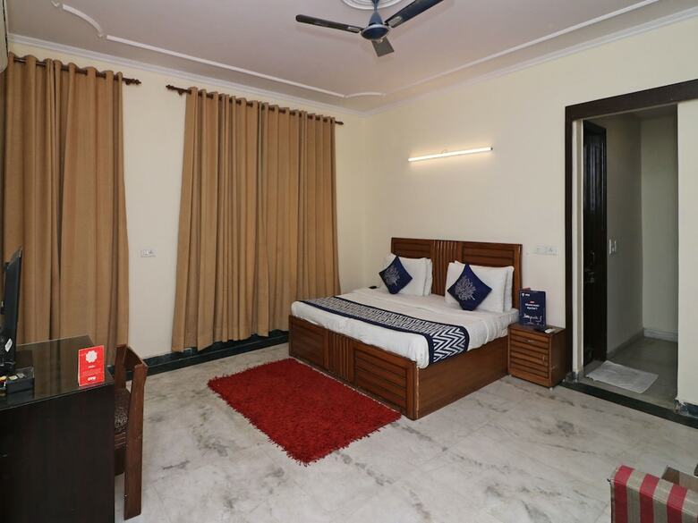 Hotel Oyo 15202 Kanny Residency